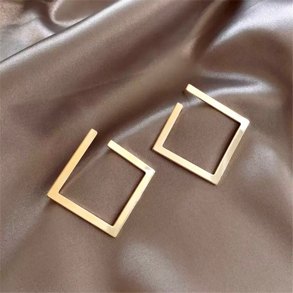 “Inclined” Square Geometric Retro Unique Minimalist Simple Stud Earrings - Picture 9 of 11